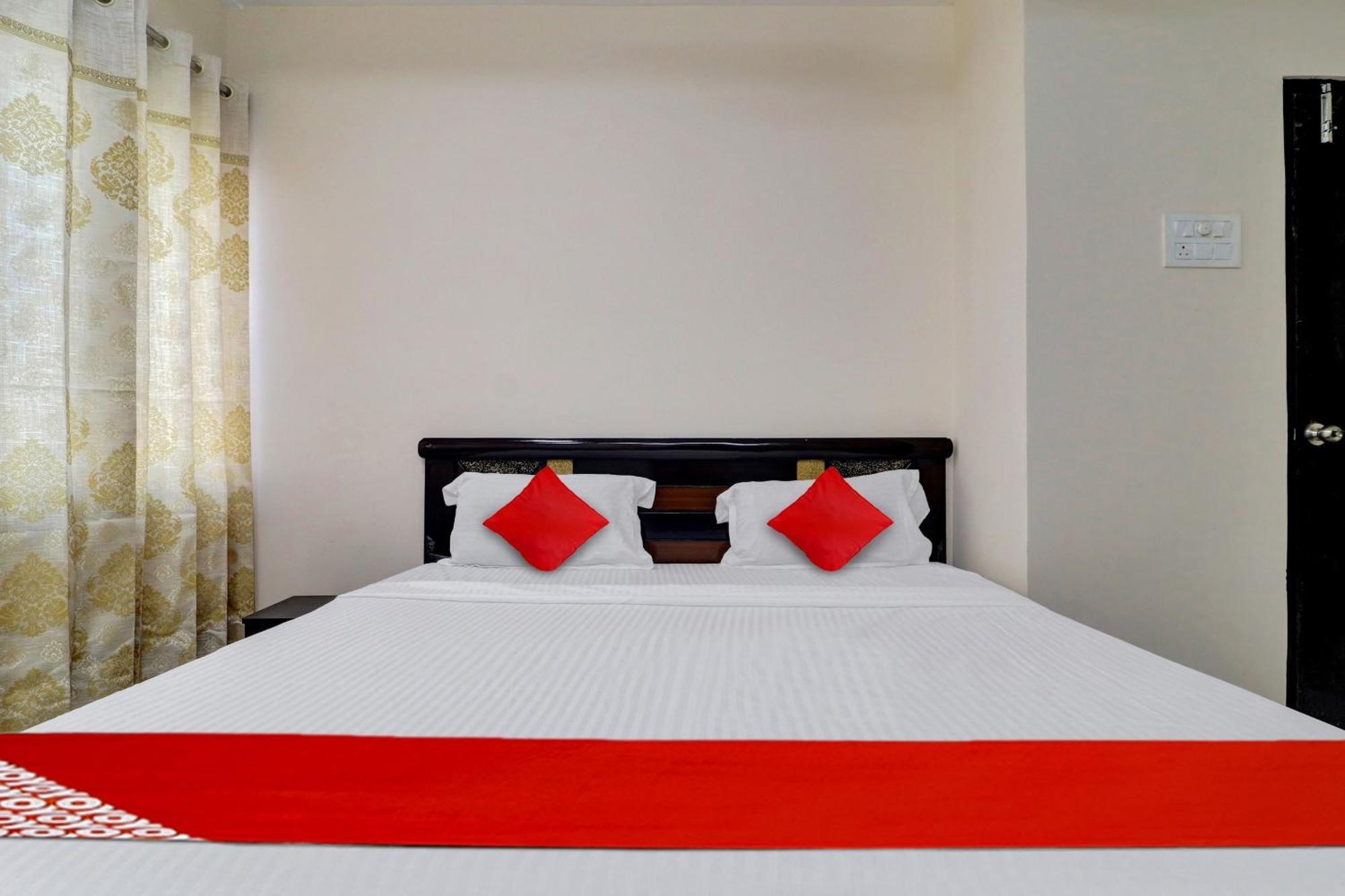 Hotel O Shri Ganesh Near By Himayatnagar,Ashok Nagar,Rtc X Roads Hyderabad Exterior foto